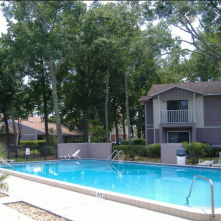 THE-POINT-Gainesville_Pooside_400x400_01
